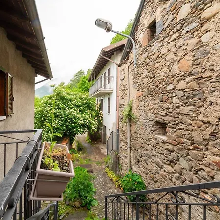 Apartment Un Balcone Sul By Wonderful Italy